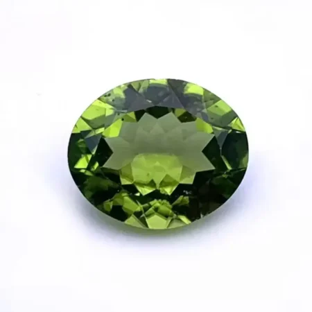 Peridot - 5.62 Carat